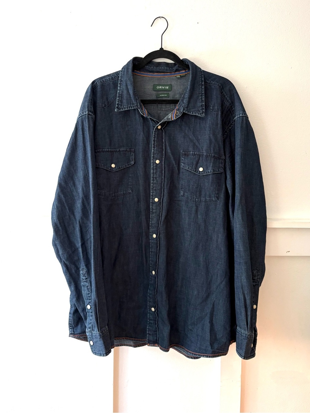 Orvis Long Sleeve Active Fit Chambray Button down Shirt Mens Extra Large